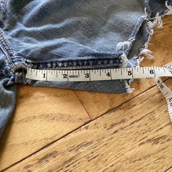 Vintage 90s American Eagle cut offs, 28 waist, somewhat distressed look - Picture 7 of 8